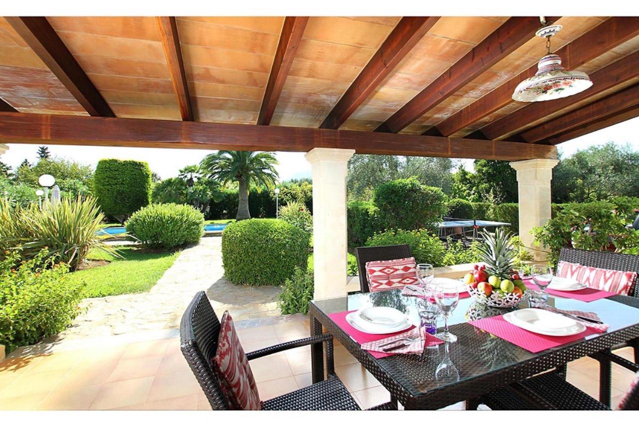 Villa Moreno *